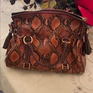 Bag dooney & bourke very good conditions